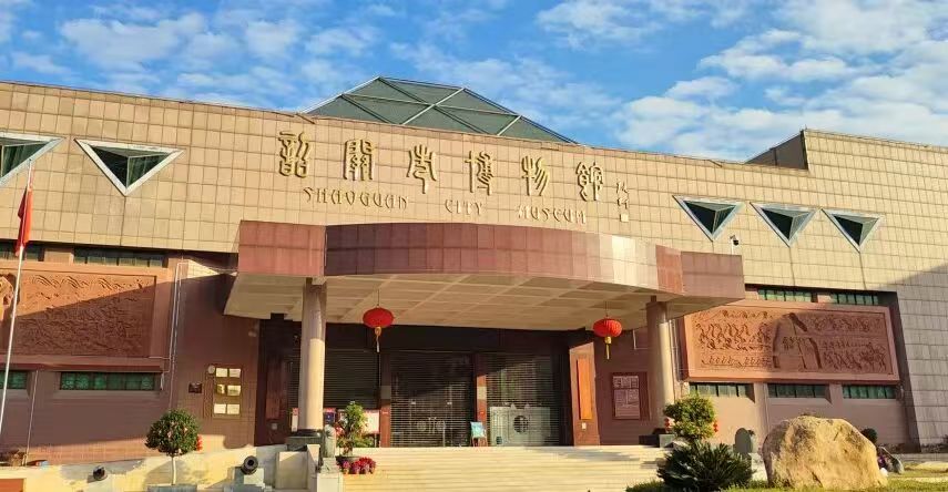 
            2025，我们与时光同行